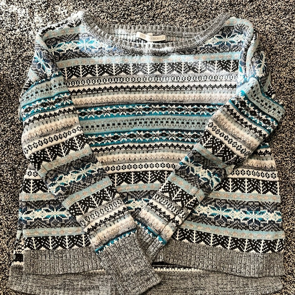 Victoria’s Secret Fair Isle Blue and Grey Sweater